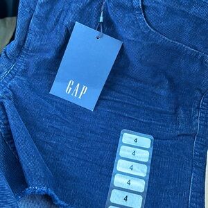 New Gap shorts